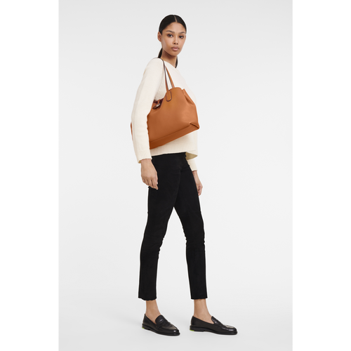 Longchamp Roseau Essential Leather Women's Shoulder Bags Orange | 678-MNLRGE